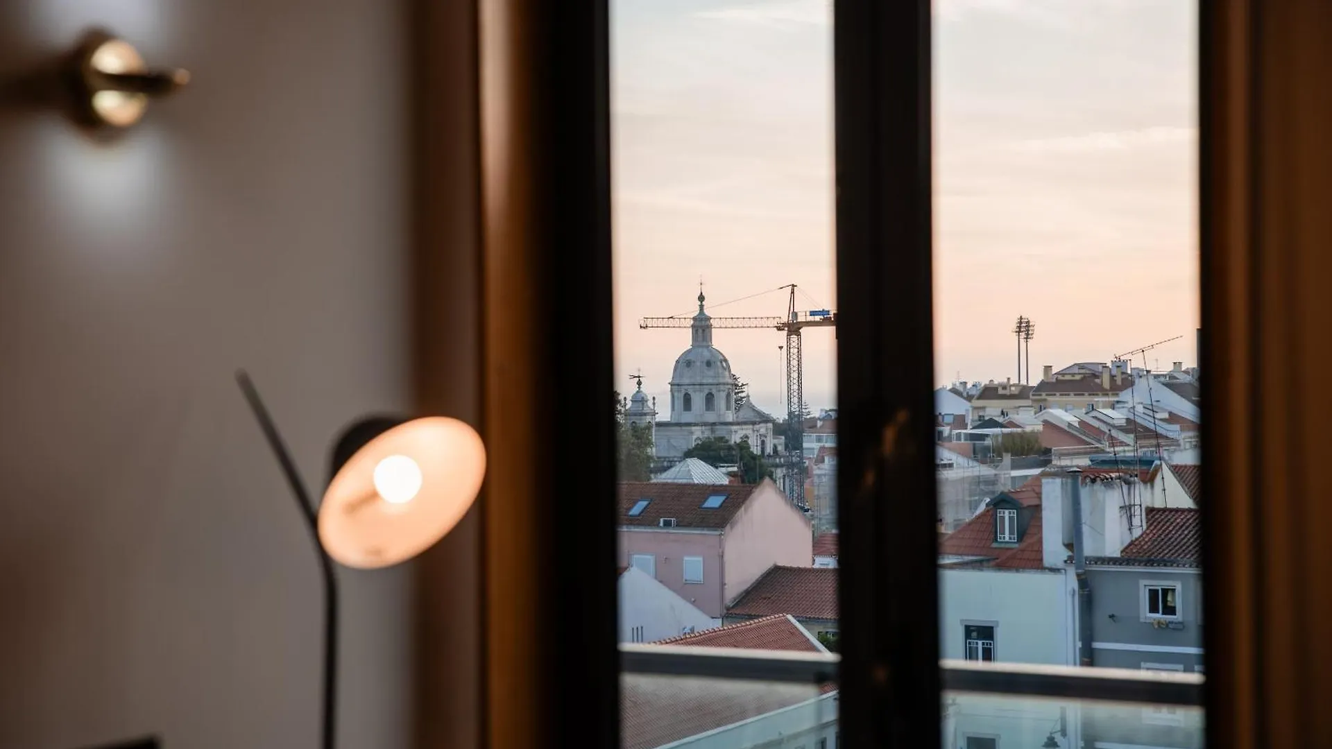 Апартаменты Premium Flat At Ajuda/Belem With Balcony, Parking! Лиссабон Португалия